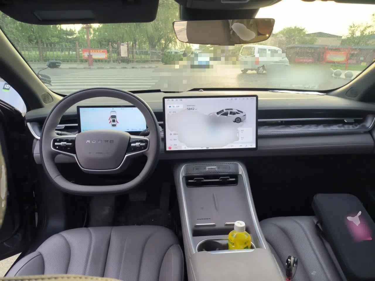 Roewe M7 DMH 2025 Model 160km Enjoyment Version — миниатюра 10