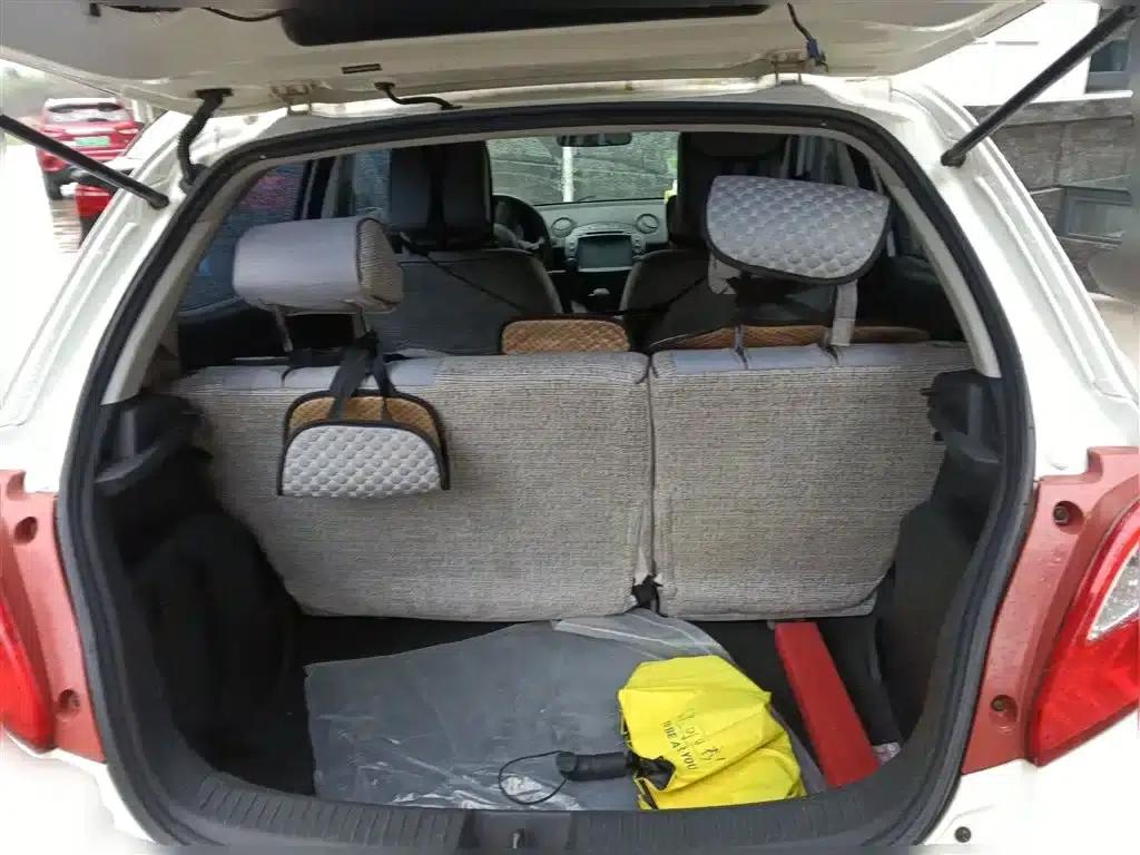 Mazda2 2012 Hatchback Dynamic 1.3L Automatic Standard Edition — миниатюра 10