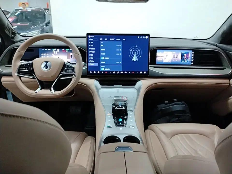 Denza N7 2024 630 All-Wheel Drive Intelligent Driving Max Edition — миниатюра 13