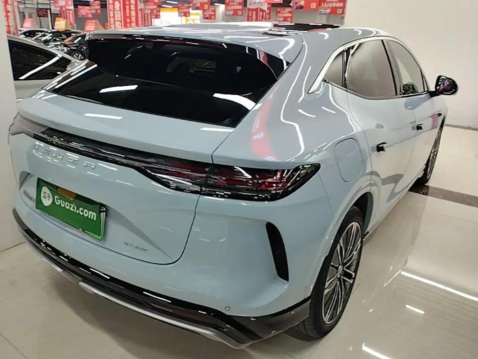 Denza N7 2024 630 All-Wheel Drive Intelligent Driving Max Edition — миниатюра 6