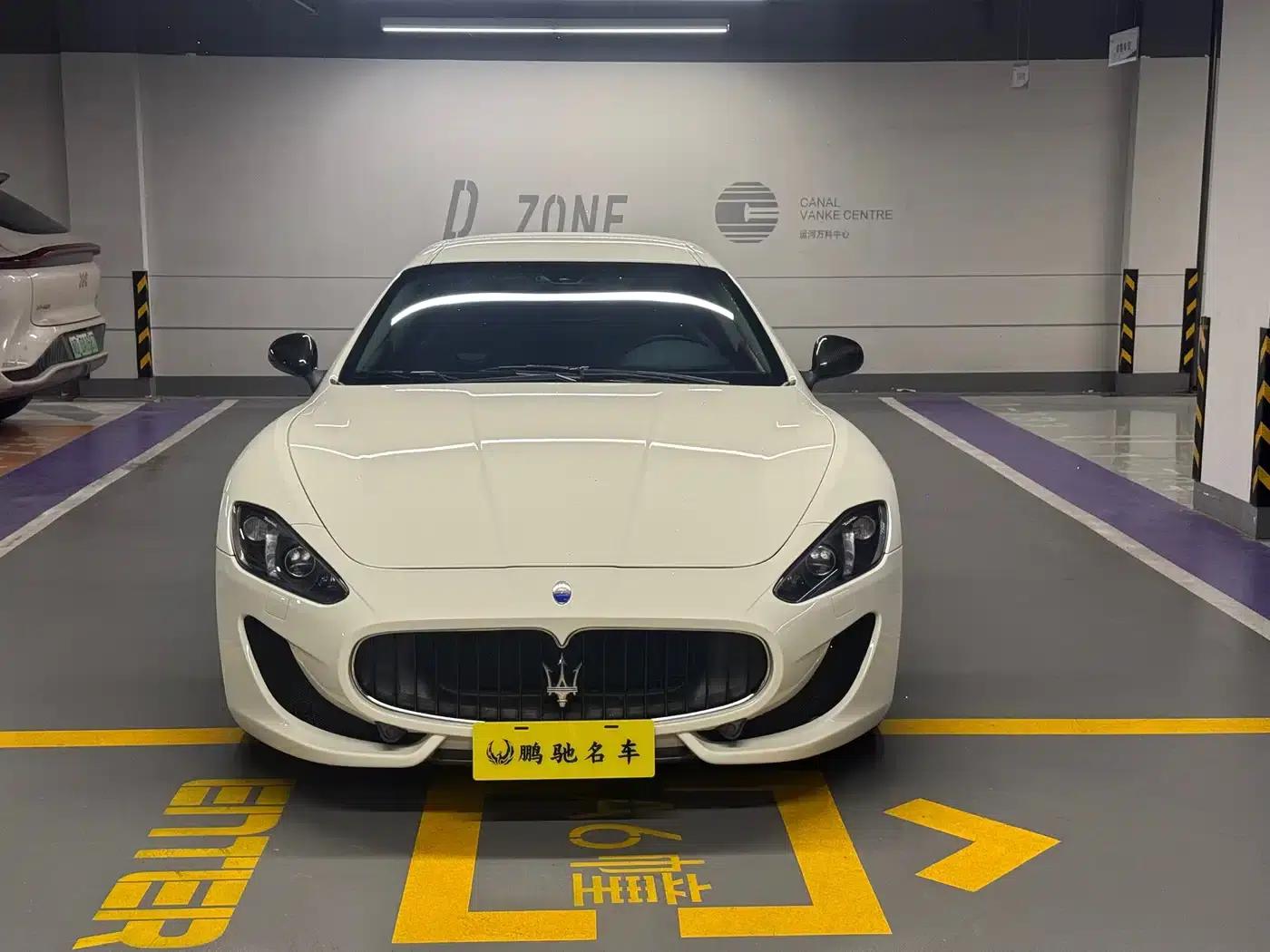 GranTurismo 2013 4.7L Sport Automatic — миниатюра 1