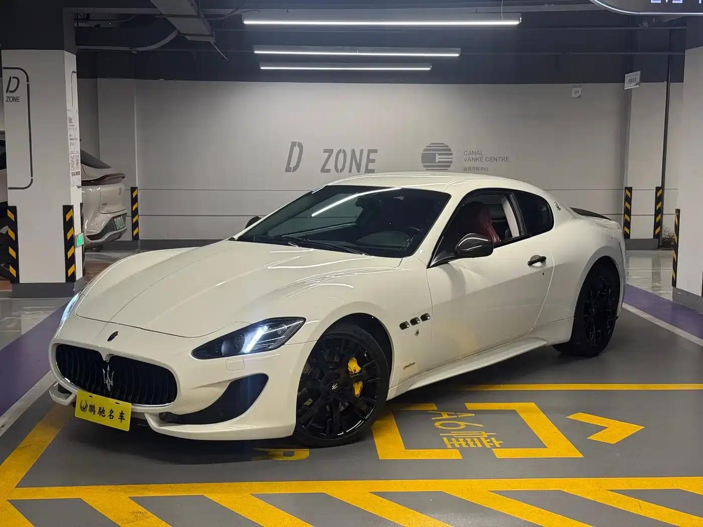 GranTurismo 2013 4.7L Sport Automatic — миниатюра 3