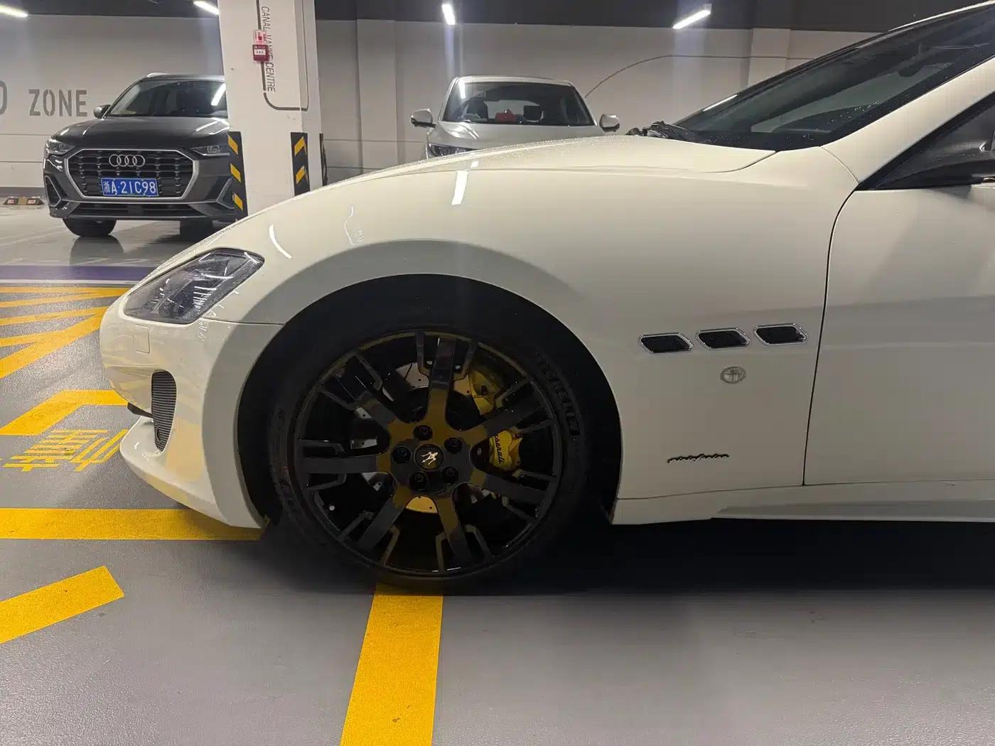 GranTurismo 2013 4.7L Sport Automatic — миниатюра 6