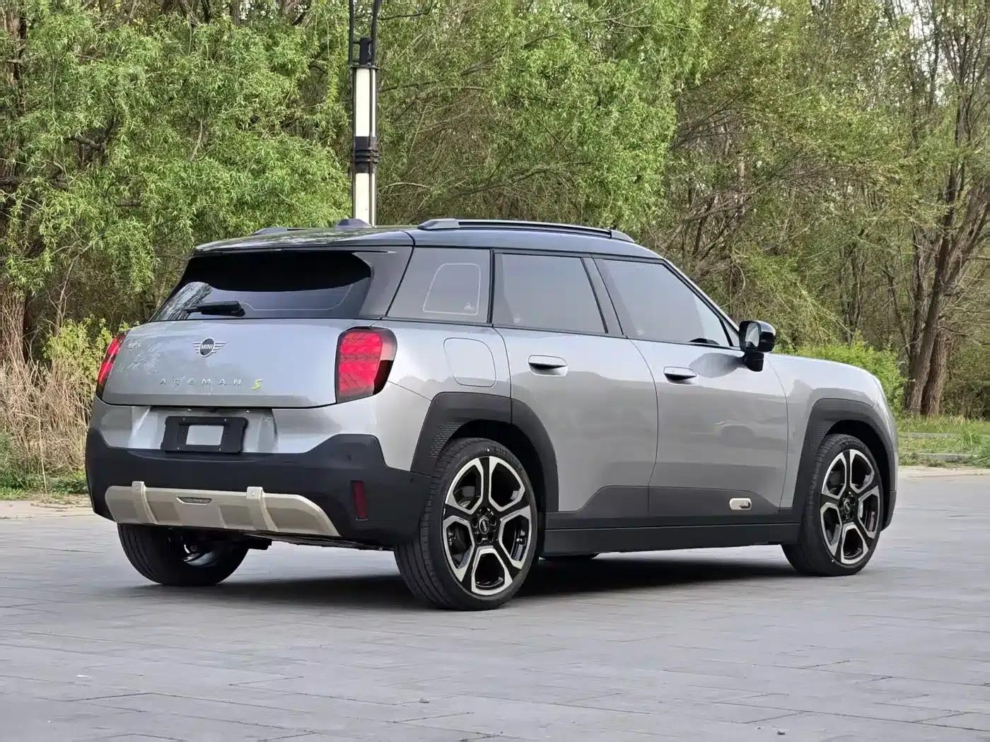 2025 Electric MINI Aceman SE Artist — миниатюра 4