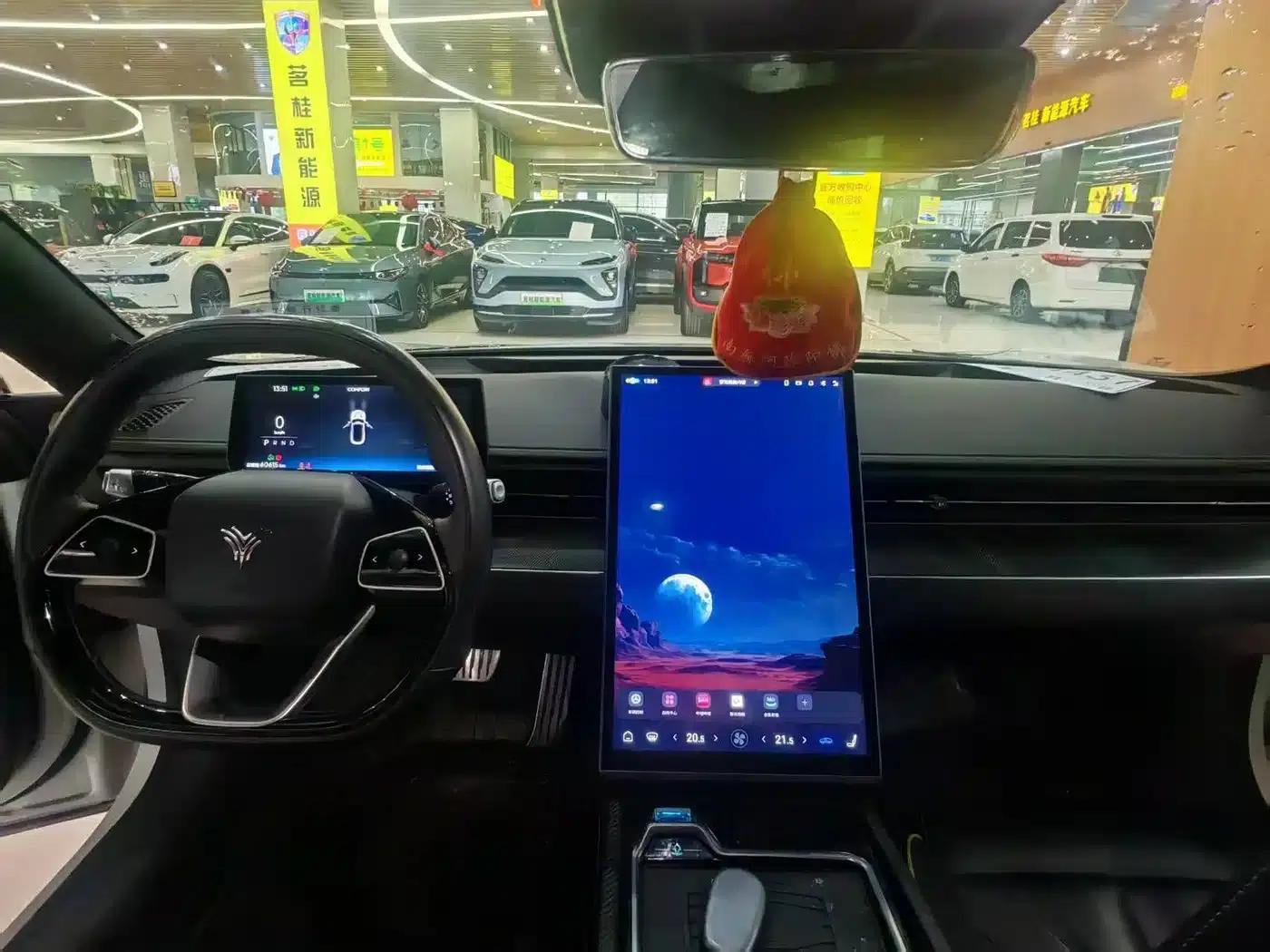 Nezha GT 2023 Model 560 — миниатюра 8