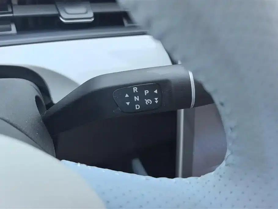 Nezha AYA 2023 Facelift 401 Lite — миниатюра 16