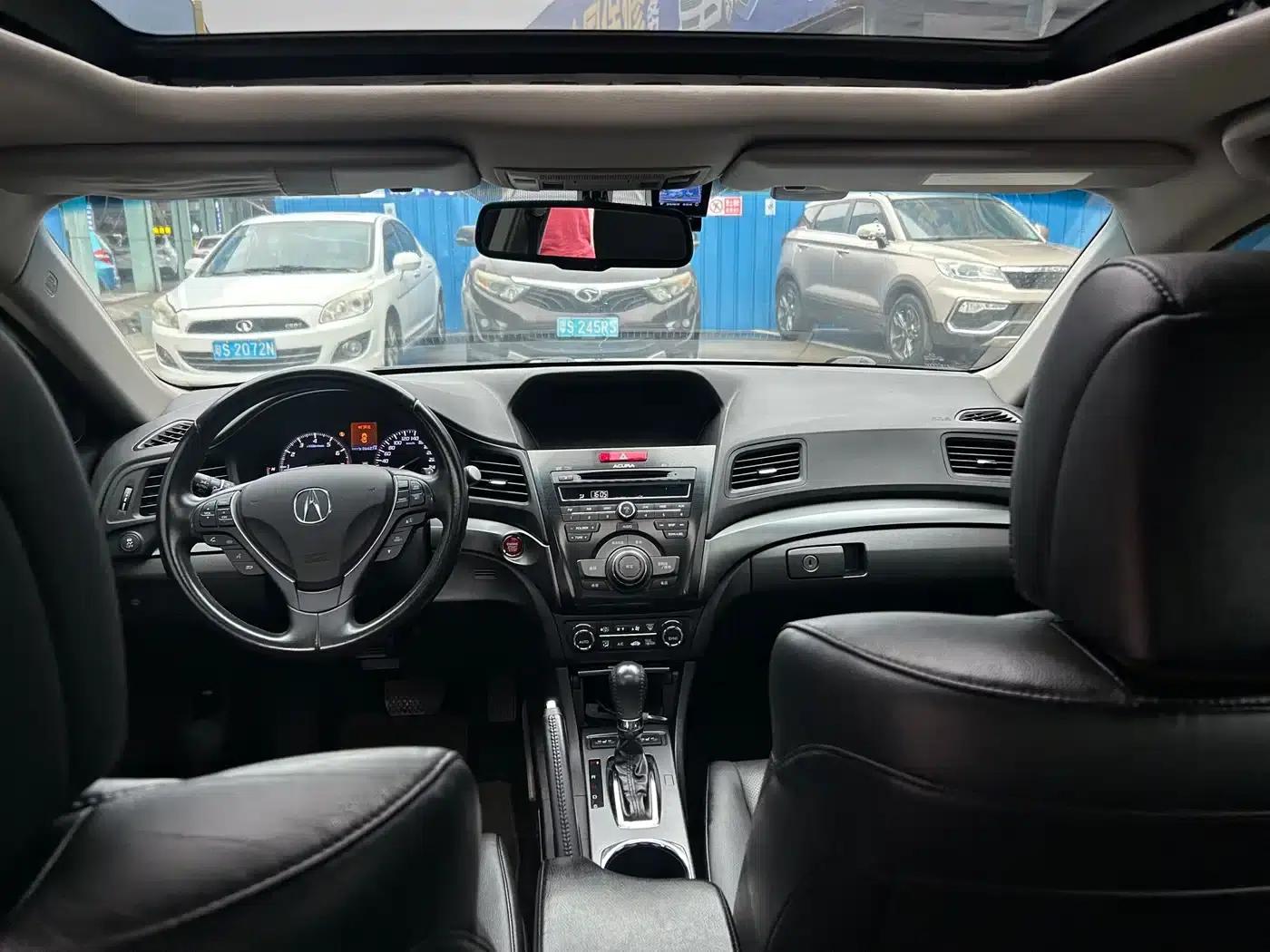 Acura ILX 2013 2.0L Elite Edition — миниатюра 12