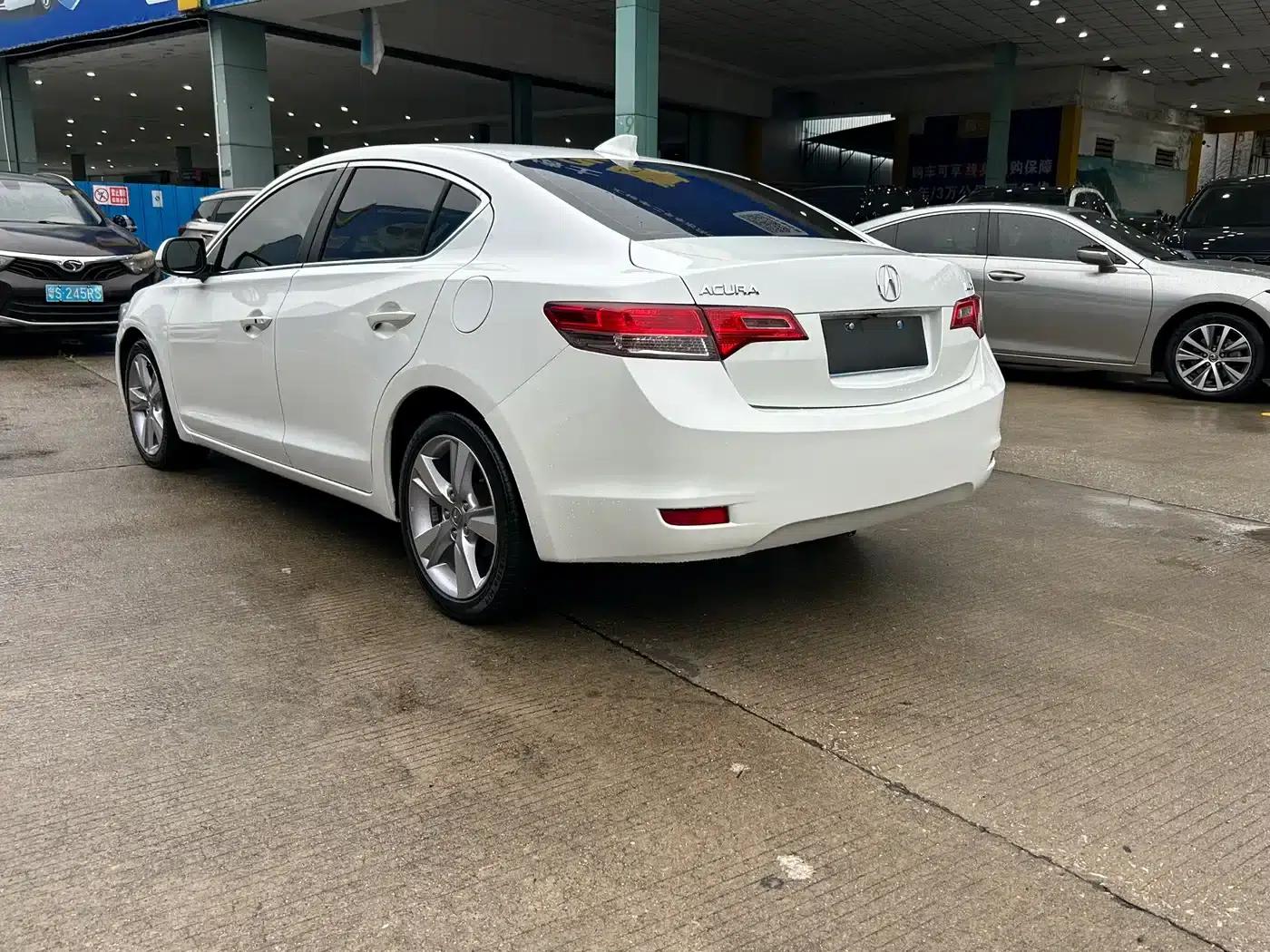 Acura ILX 2013 2.0L Elite Edition — миниатюра 9