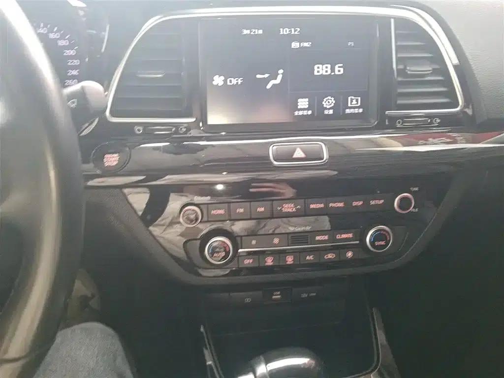 K5 2017 1.6T Automatic GLS — миниатюра 13