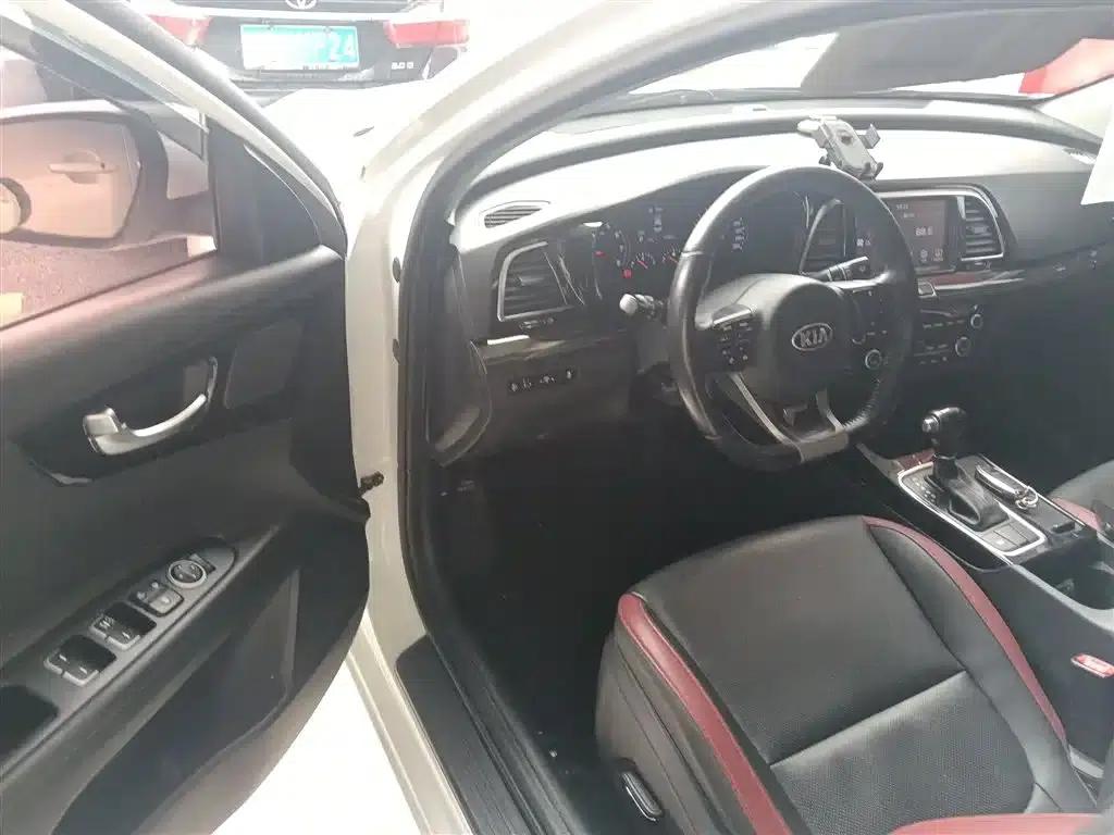 K5 2017 1.6T Automatic GLS — миниатюра 16