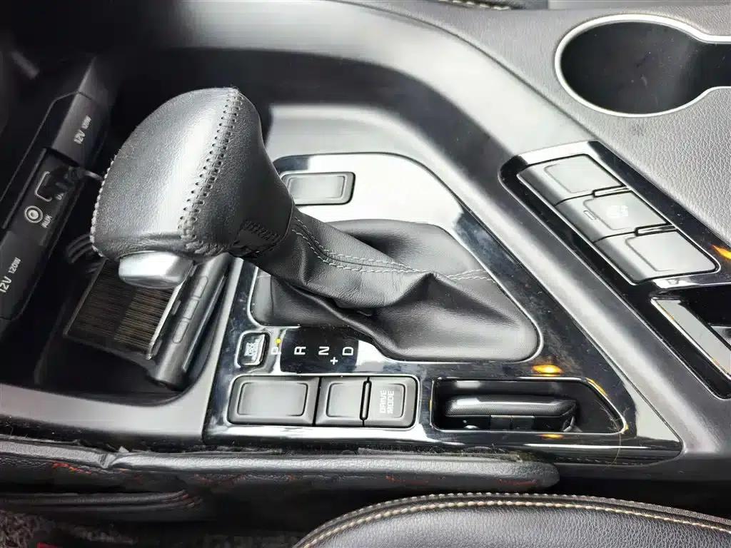 Kia KX7 2017 2.0T Automatic 2WD GL 7-seater — миниатюра 15