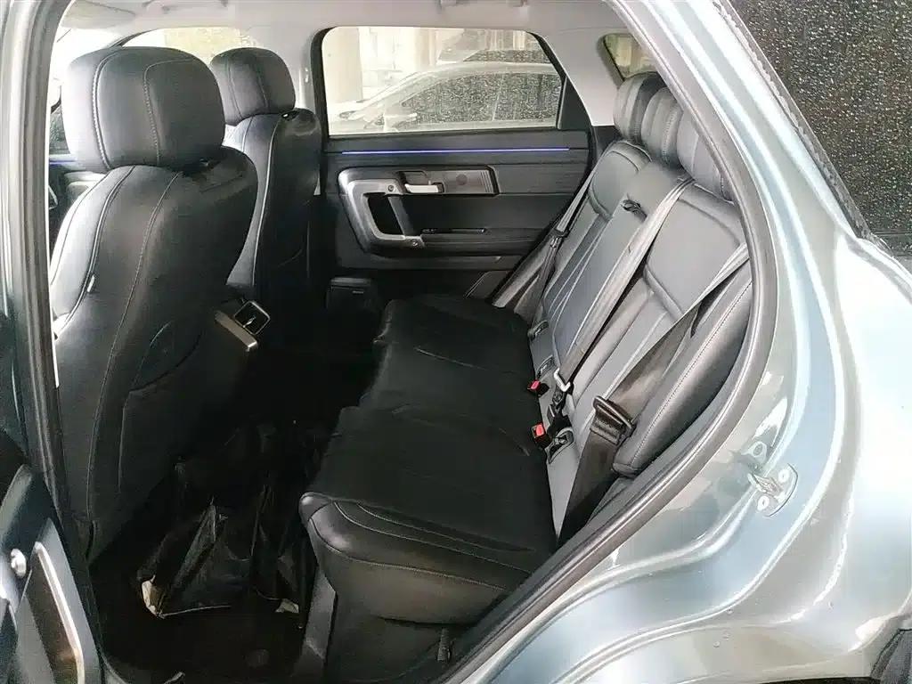 Explore 06 2023 Facelift Urban Edition 1.6T 2WD Luxury — миниатюра 12