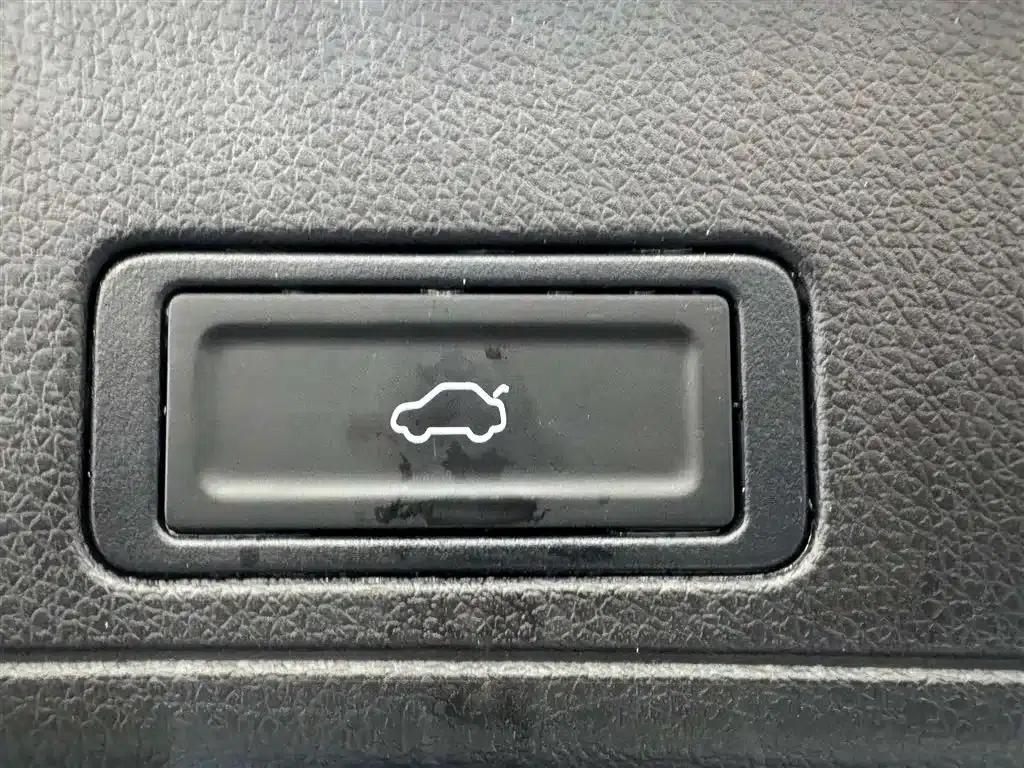 Chery Tiggo 8 PRO PHEV 2025 Champion Edition 1.5T 100km Premium Model — миниатюра 14