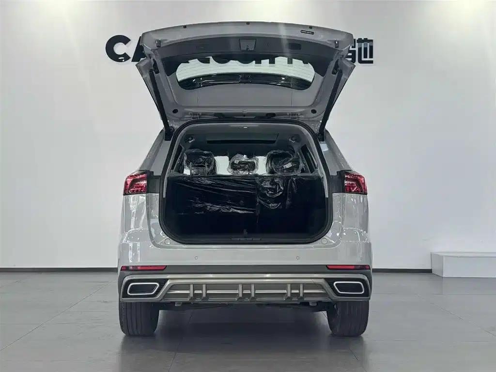 Chery Tiggo 8 PRO PHEV 2025 Champion Edition 1.5T 100km Premium Model — миниатюра 4