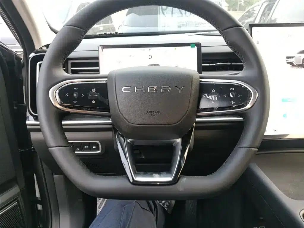 Chery Tiggo 7 C-DM 2025 1.5T 120KM Royal — миниатюра 11