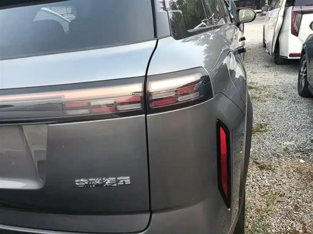 Chery Tiggo 7 C-DM 2025 1.5T 120KM Royal — миниатюра 8