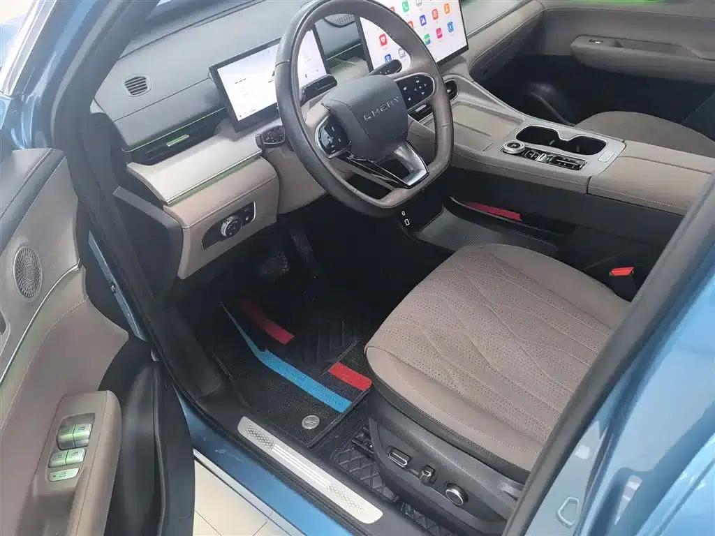 Chery Tiggo 8 PLUS C-DM 2025 1.5T 116km/h Premium 5-seater — миниатюра 12