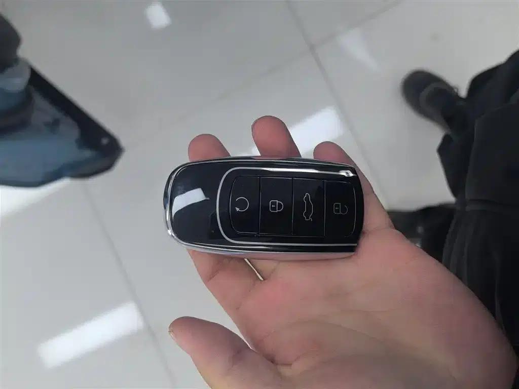 Chery Tiggo 8 PLUS C-DM 2025 1.5T 116km/h Premium 5-seater — миниатюра 17