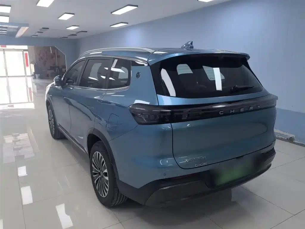 Chery Tiggo 8 PLUS C-DM 2025 1.5T 116km/h Premium 5-seater — миниатюра 23