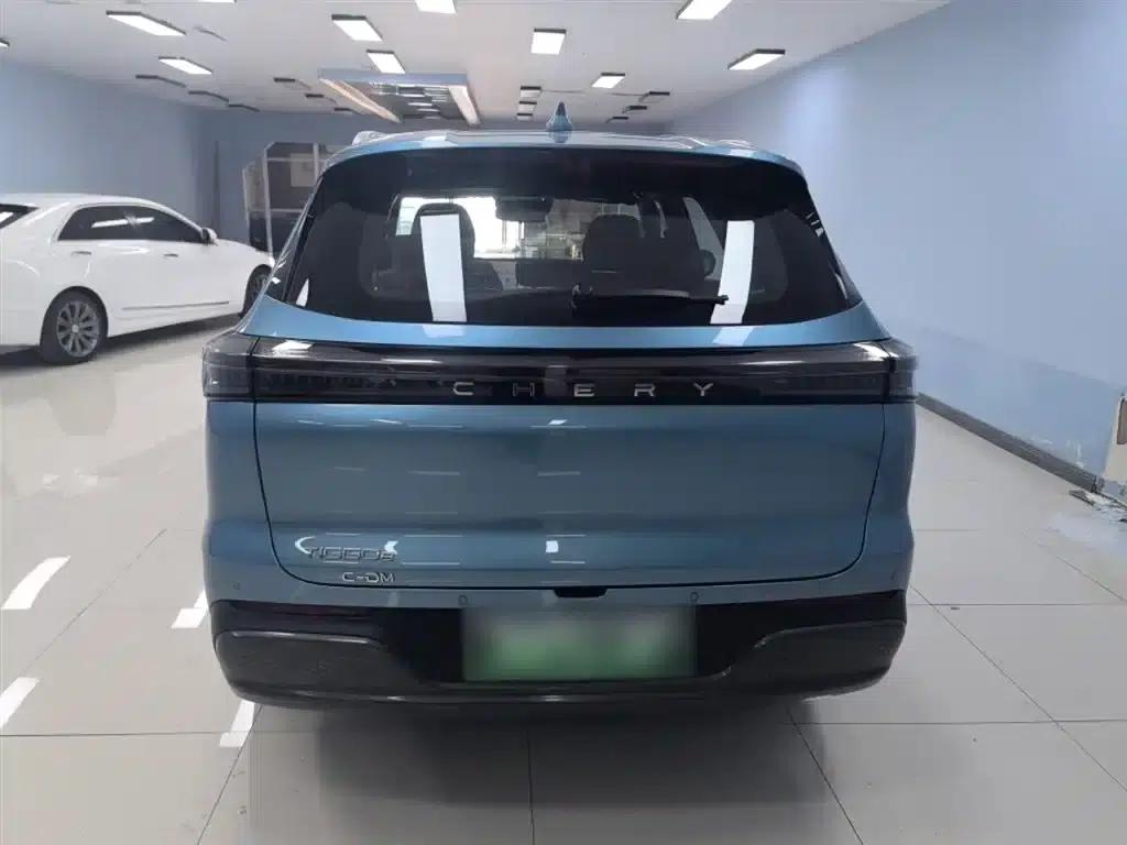 Chery Tiggo 8 PLUS C-DM 2025 1.5T 116km/h Premium 5-seater — миниатюра 4
