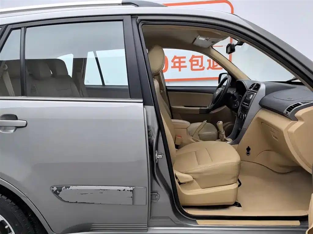 Chery Tiggo 2012 Elite Edition Facelift 1.6L Manual Comfort DVVT — миниатюра 23