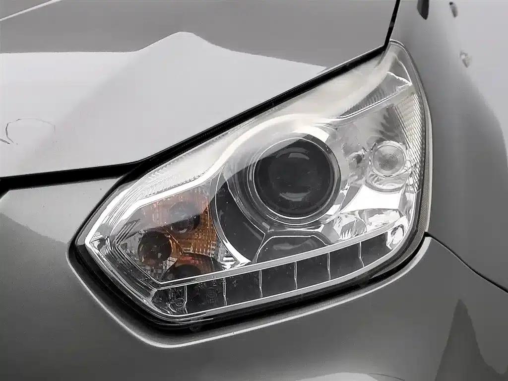 Chery Tiggo 2012 Elite Edition Facelift 1.6L Manual Comfort DVVT — миниатюра 7