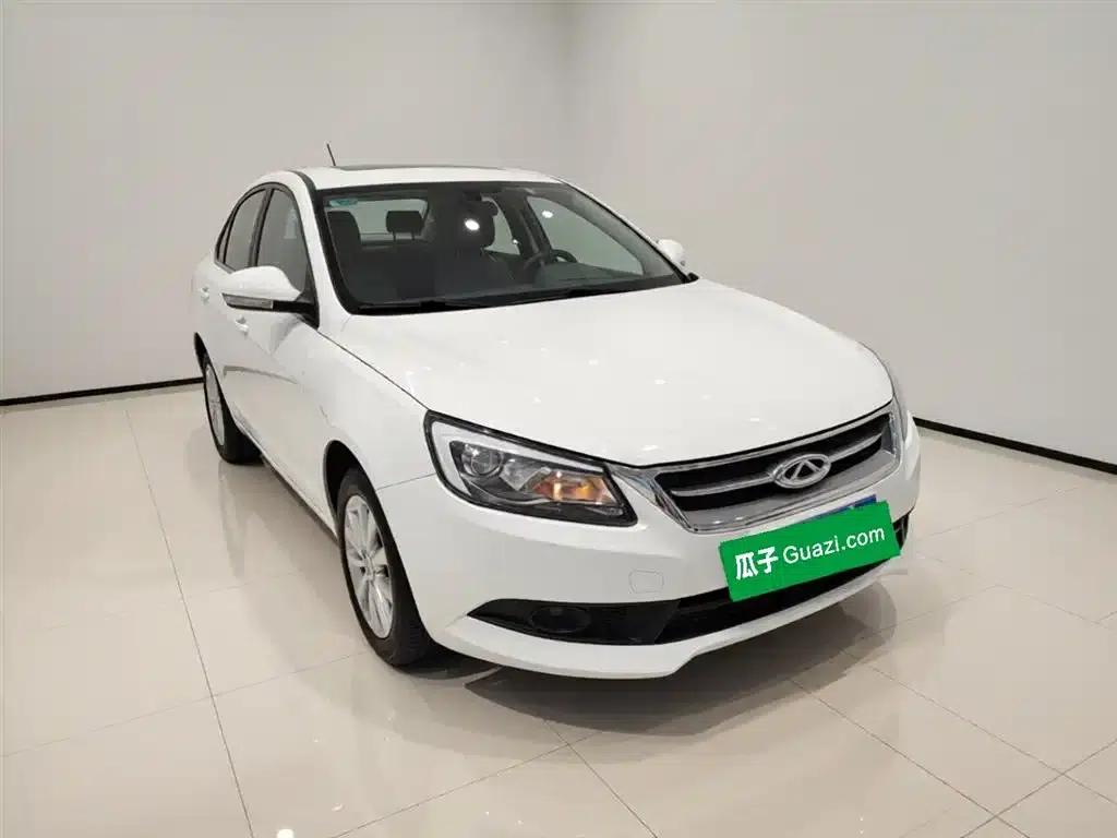 Chery Arrizo 7 2015 1.6L Manual Elite Edition — миниатюра 4