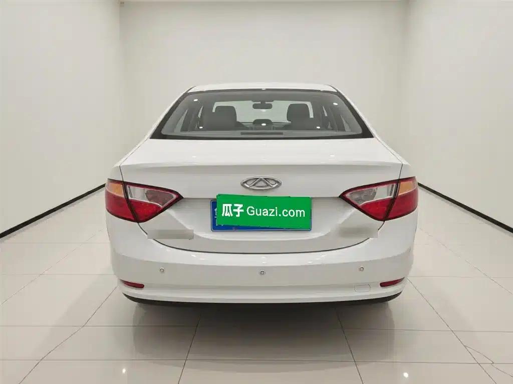 Chery Arrizo 7 2015 1.6L Manual Elite Edition — миниатюра 6