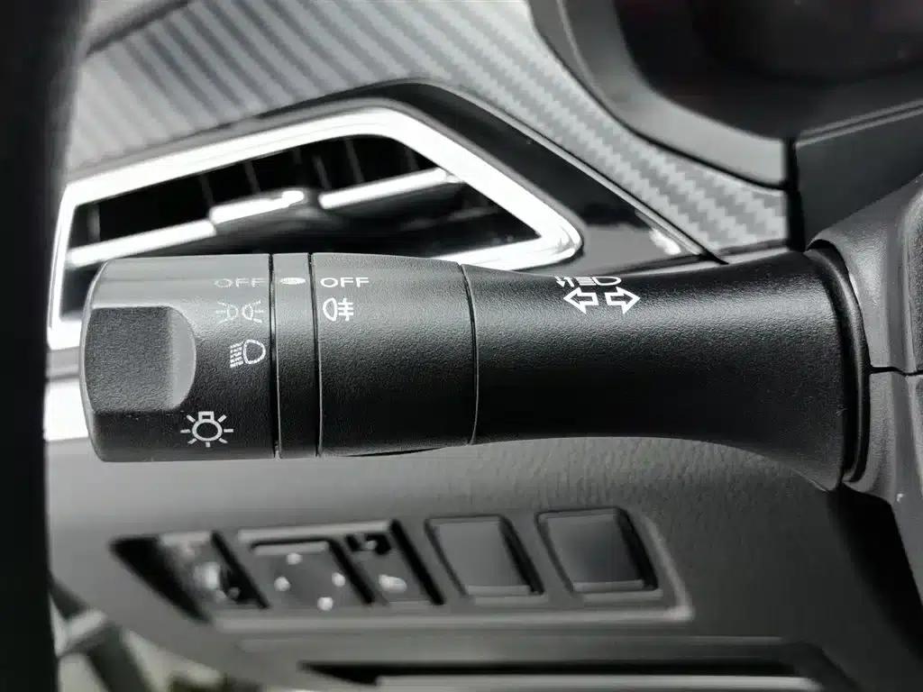 Venucia T60 2020 1.6L CVT Smart Edition (National VI Emission Standard) — миниатюра 21