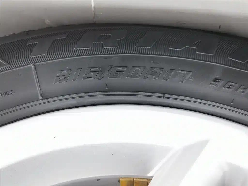 Venucia T60 2020 1.6L CVT Smart Edition (National VI Emission Standard) — миниатюра 24