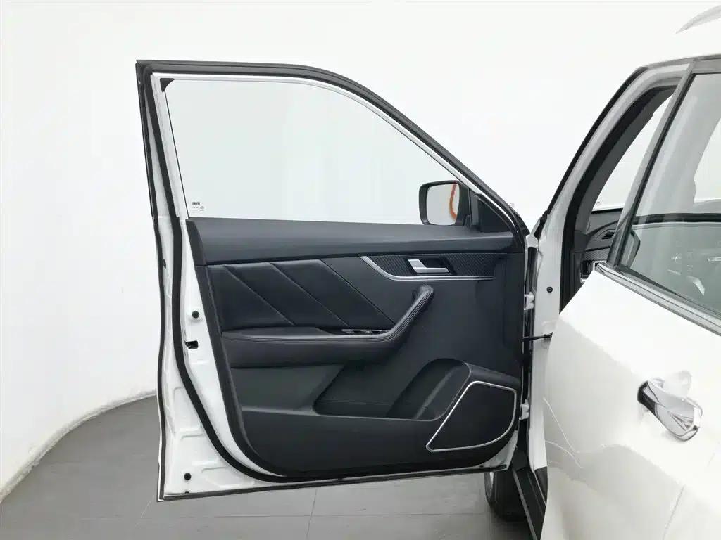 Venucia T60 2020 1.6L CVT Smart Edition (National VI Emission Standard) — миниатюра 8