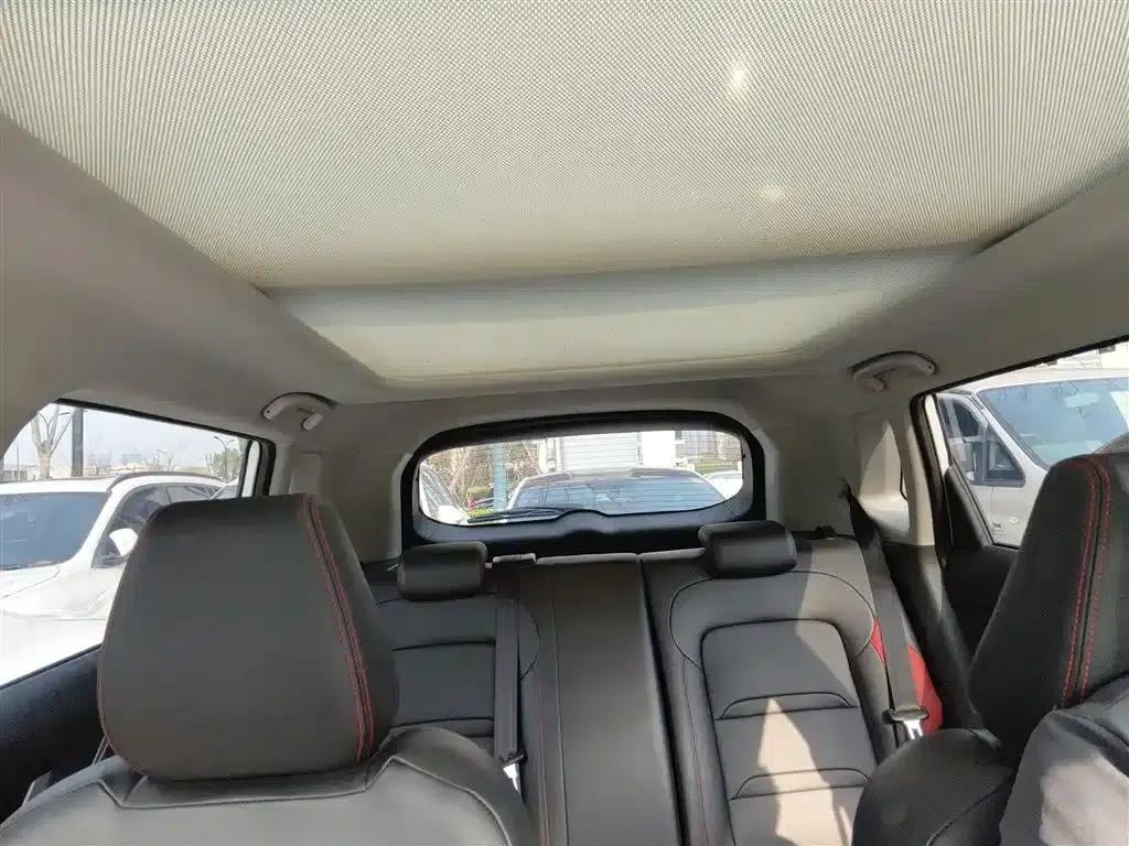 Venucia T60 2022 1.6L CVT Smart Edition — миниатюра 18