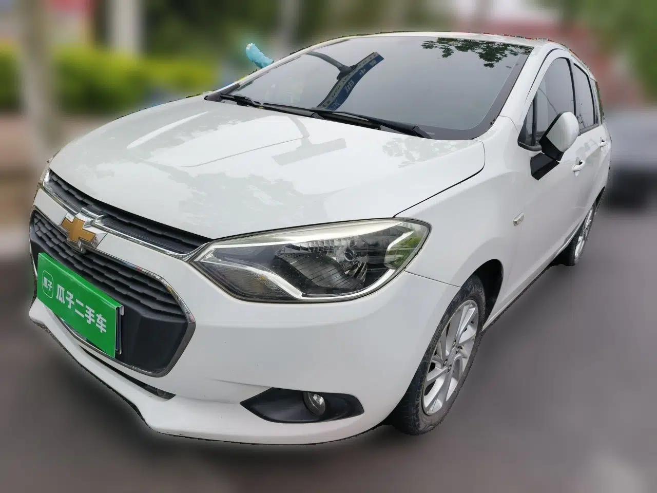Chevrolet Lova RV 2018 1.5L Automatic Smart Drive Model — миниатюра 1