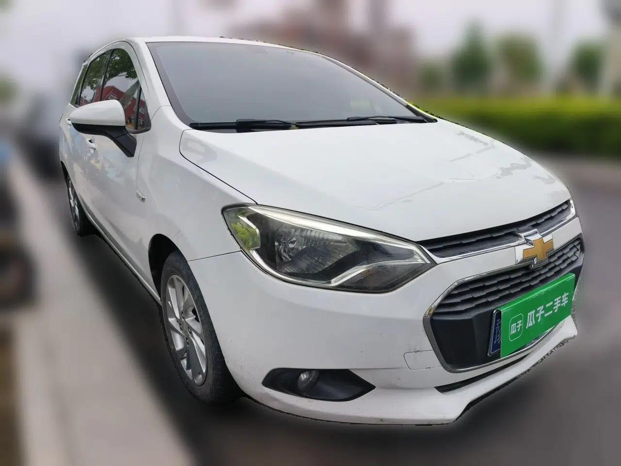 Chevrolet Lova RV 2018 1.5L Automatic Smart Drive Model — миниатюра 3