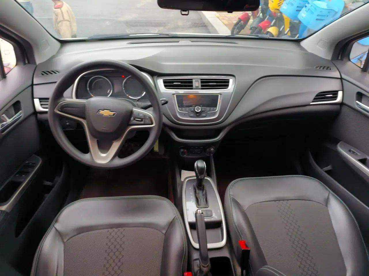 Chevrolet Lova RV 2018 1.5L Automatic Smart Drive Model — миниатюра 10