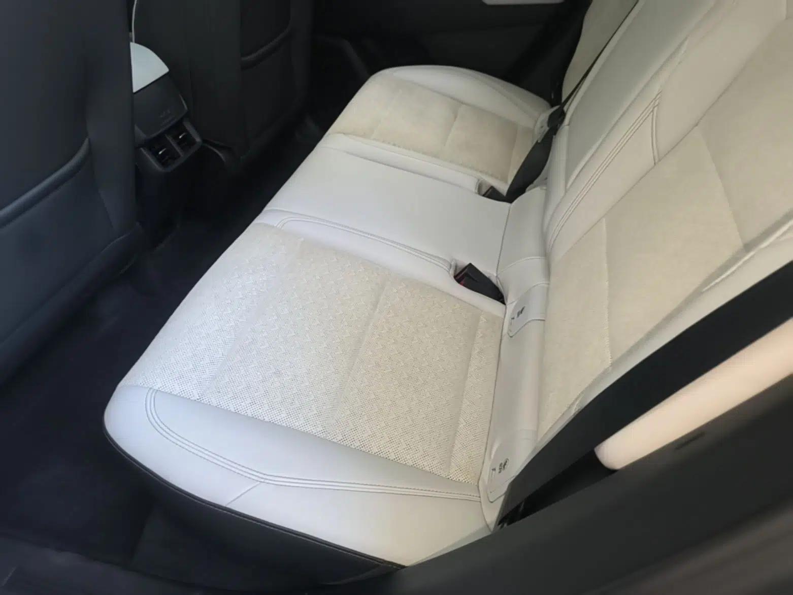 Chevrolet Equinox Plus 2024 155km ACTIV Ultimate Edition — миниатюра 20