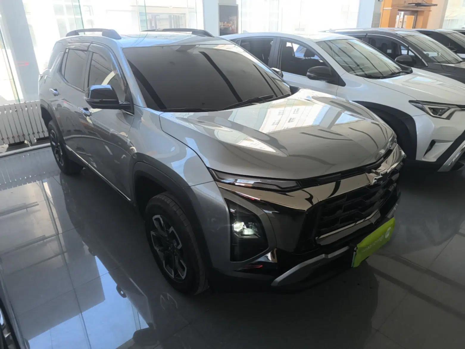 Chevrolet Equinox Plus 2024 155km ACTIV Ultimate Edition — миниатюра 3