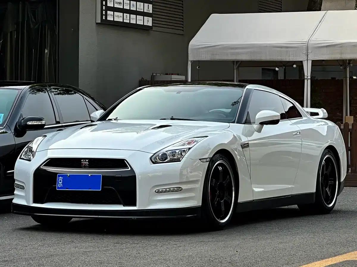 2012 Nissan GT-R 3.8T Premium Edition — миниатюра 1