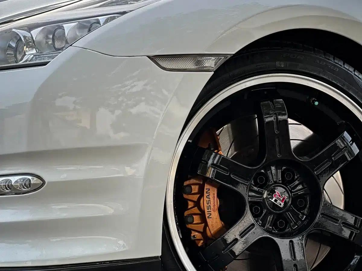 2012 Nissan GT-R 3.8T Premium Edition — миниатюра 3