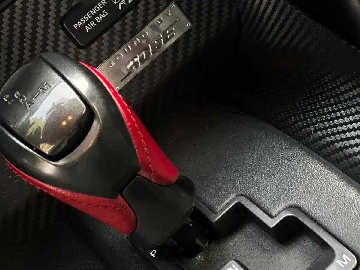 2012 Nissan GT-R 3.8T Premium Edition — миниатюра 7