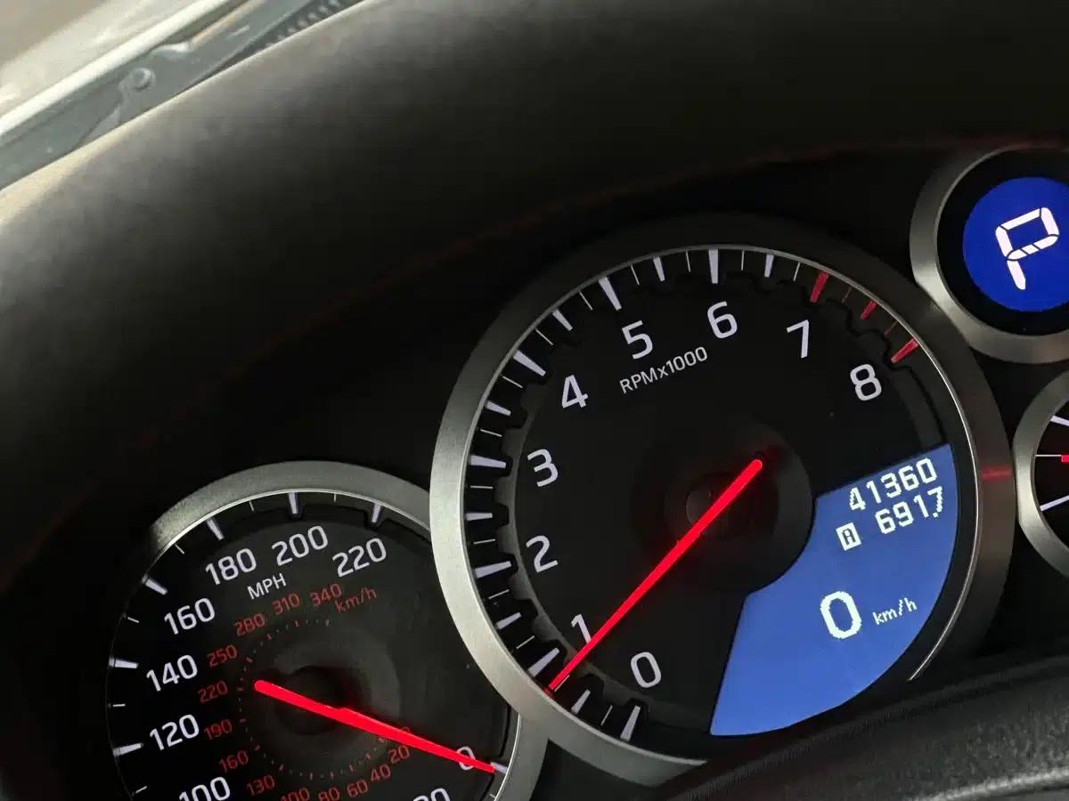 2012 Nissan GT-R 3.8T Premium Edition — миниатюра 10