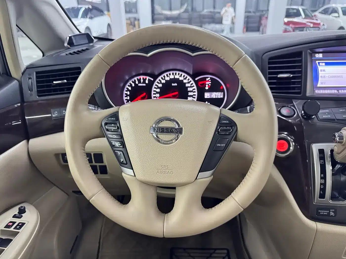 Quest 2015 3.5L SL — миниатюра 12