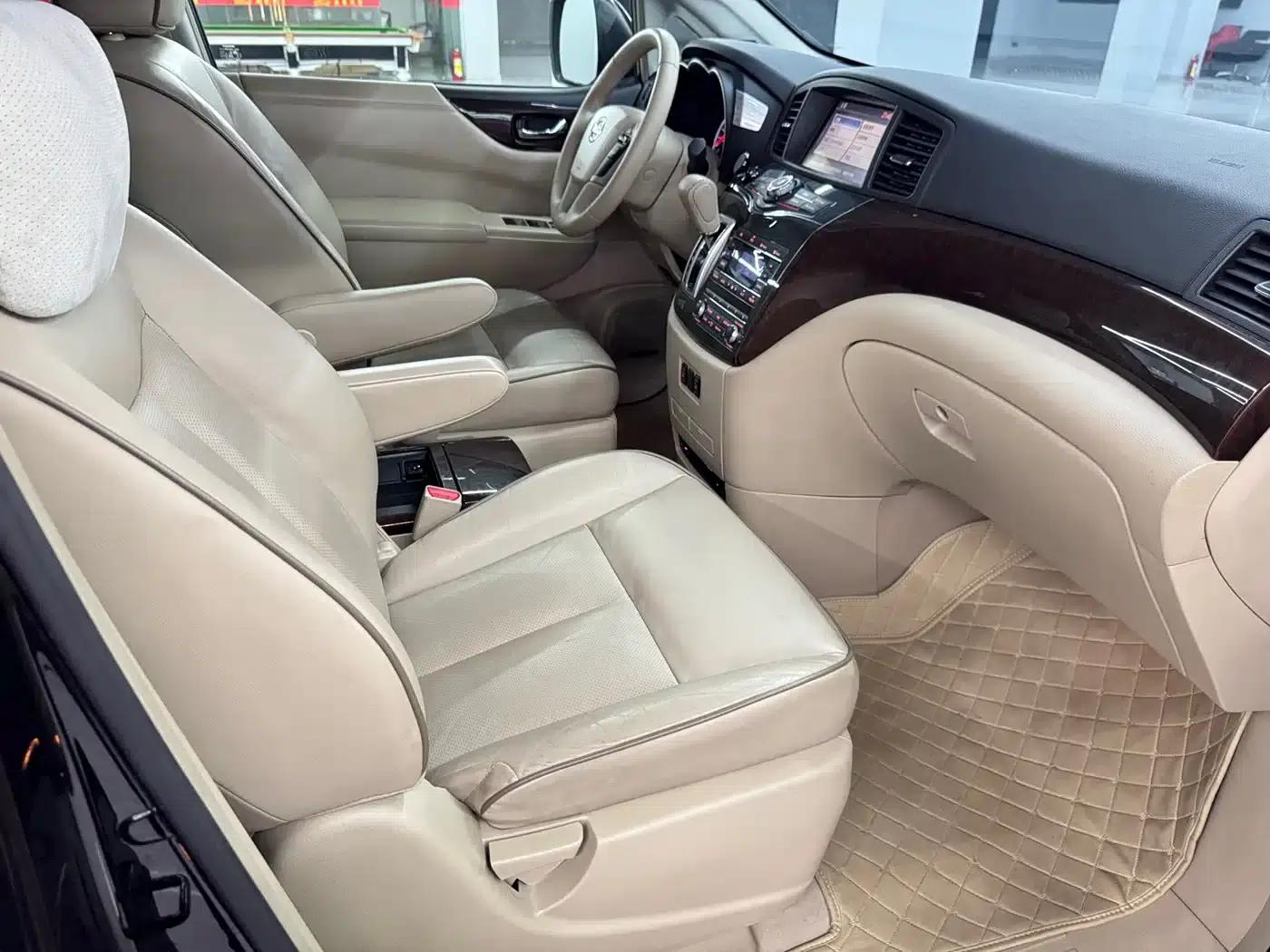 Quest 2015 3.5L SL — миниатюра 14