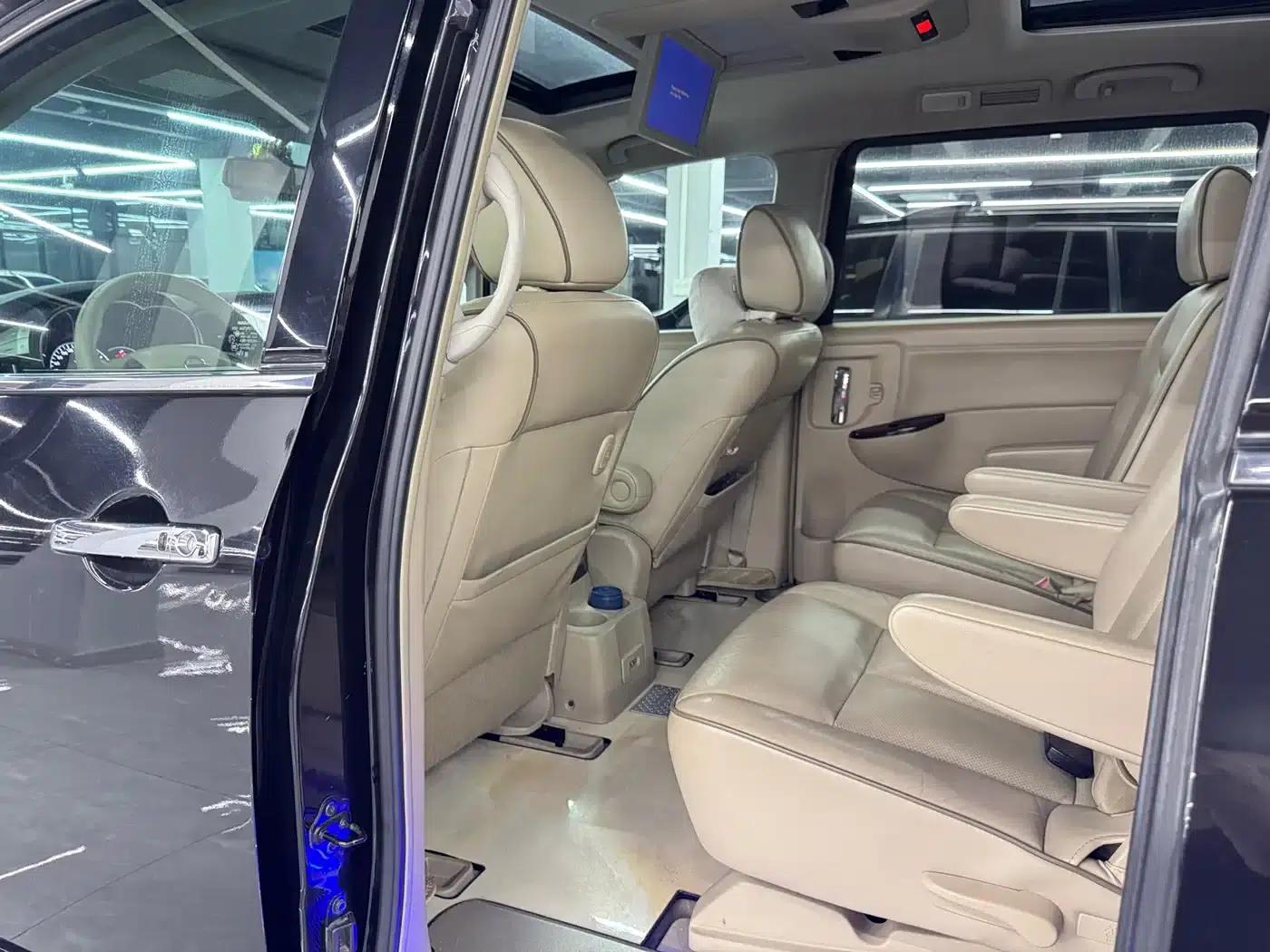 Quest 2015 3.5L SL — миниатюра 9
