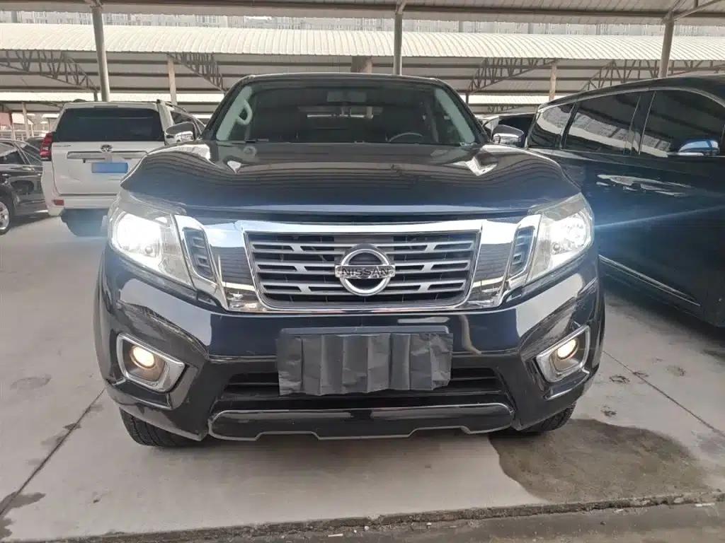 2017 Navara 2.5L Automatic 2WD Luxury Edition QR25 — миниатюра 3