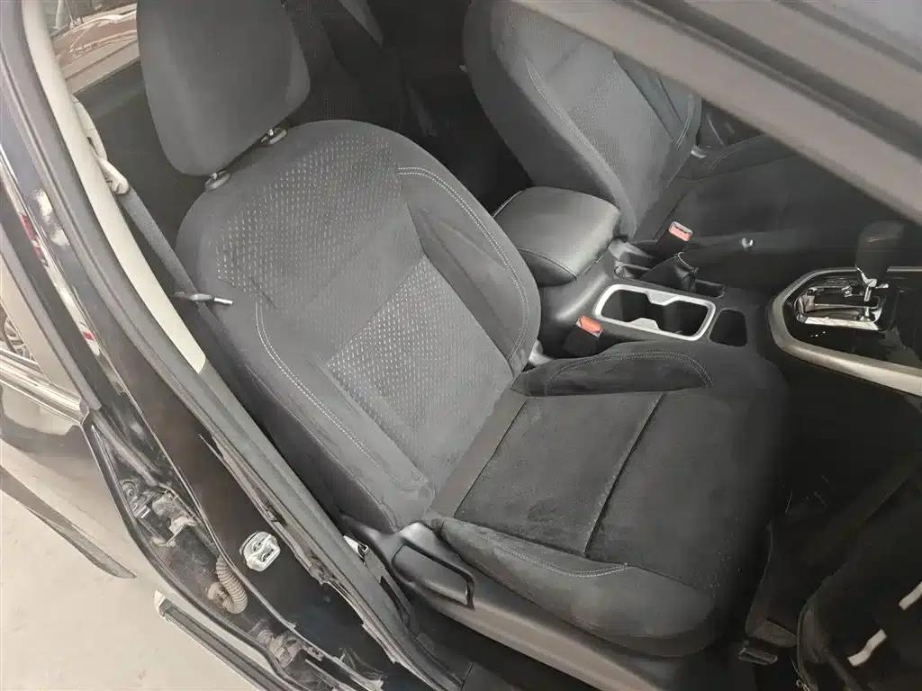 2017 Navara 2.5L Automatic 2WD Luxury Edition QR25 — миниатюра 25