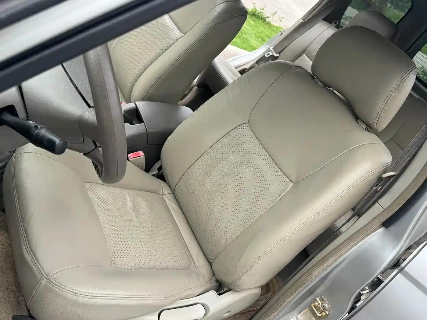 Nissan Paladin 2004 2.4L 4WD Luxury — миниатюра 21