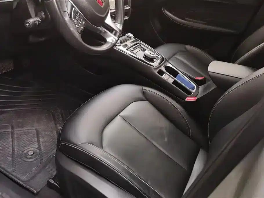 Roewe Ei5 2018 Internet Flagship Edition — миниатюра 9