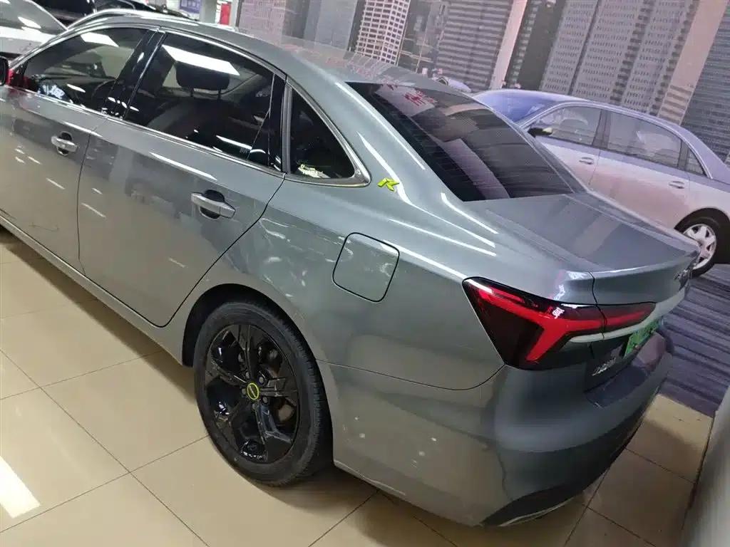 Roewe i6 MAX New Energy 2020 1.5T PHEV Cool Edition — миниатюра 5