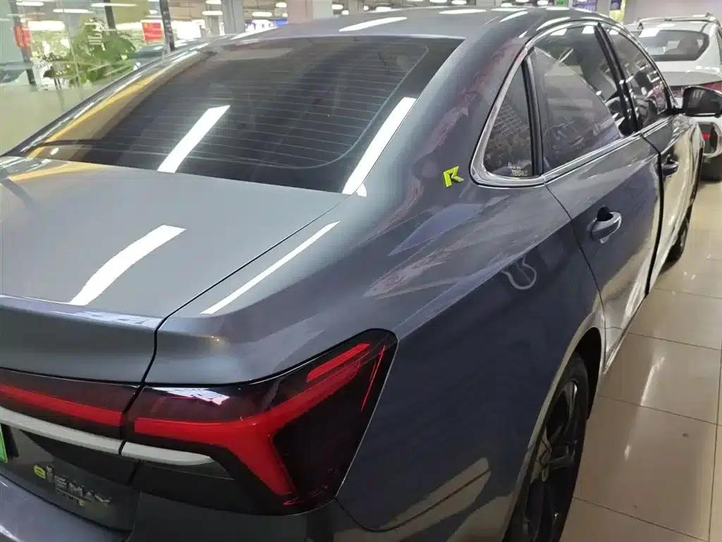 Roewe i6 MAX New Energy 2020 1.5T PHEV Cool Edition — миниатюра 7